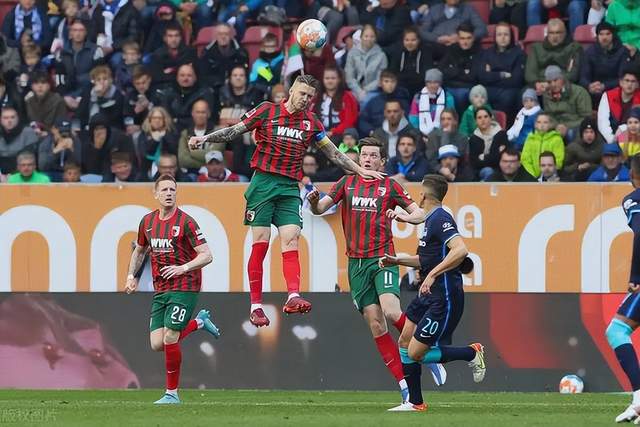 小卡28分快船20分逆转胜火箭 灰熊逆转胜76人